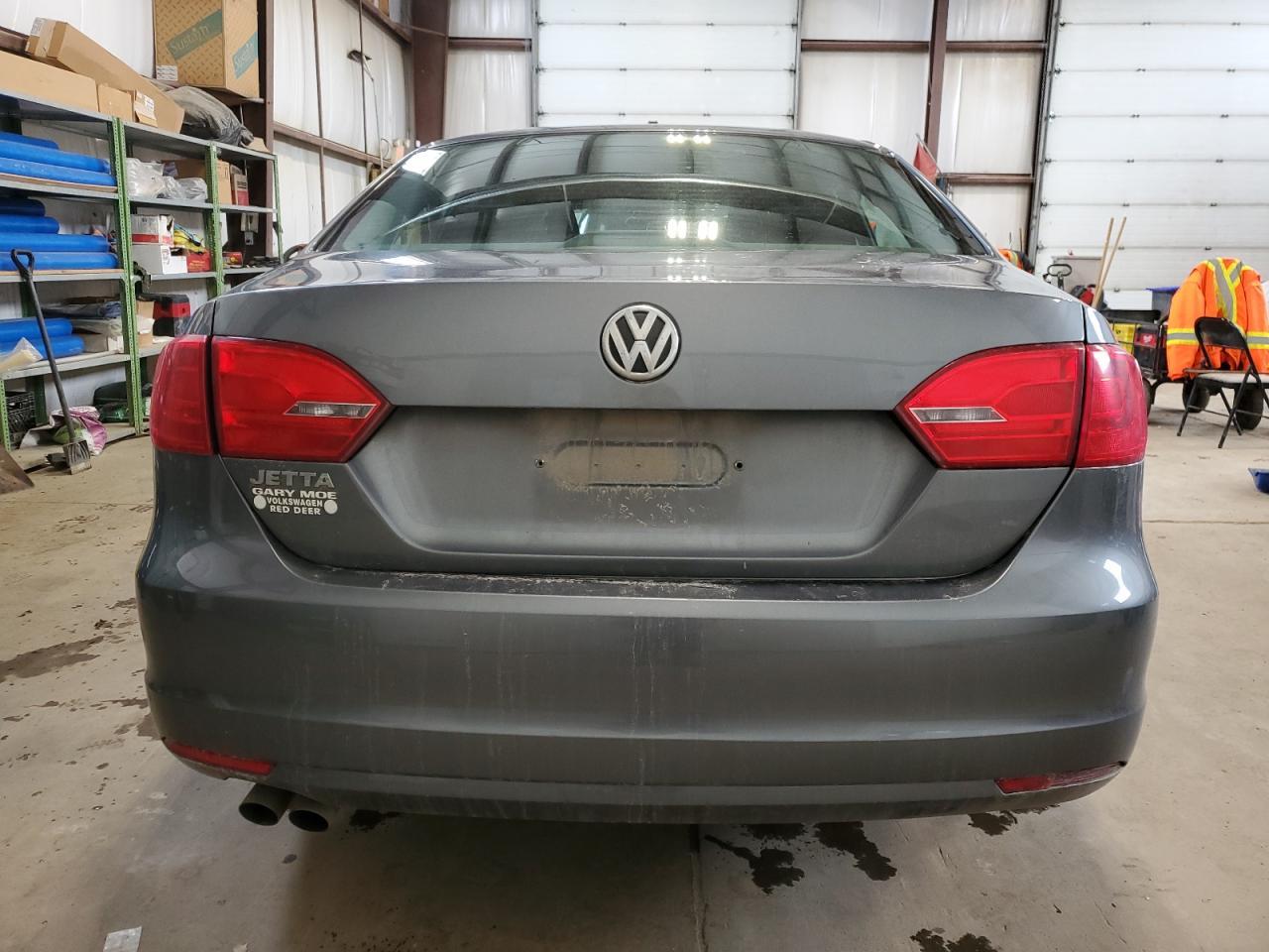 2013 VOLKSWAGEN JETTA BASE - Image 6