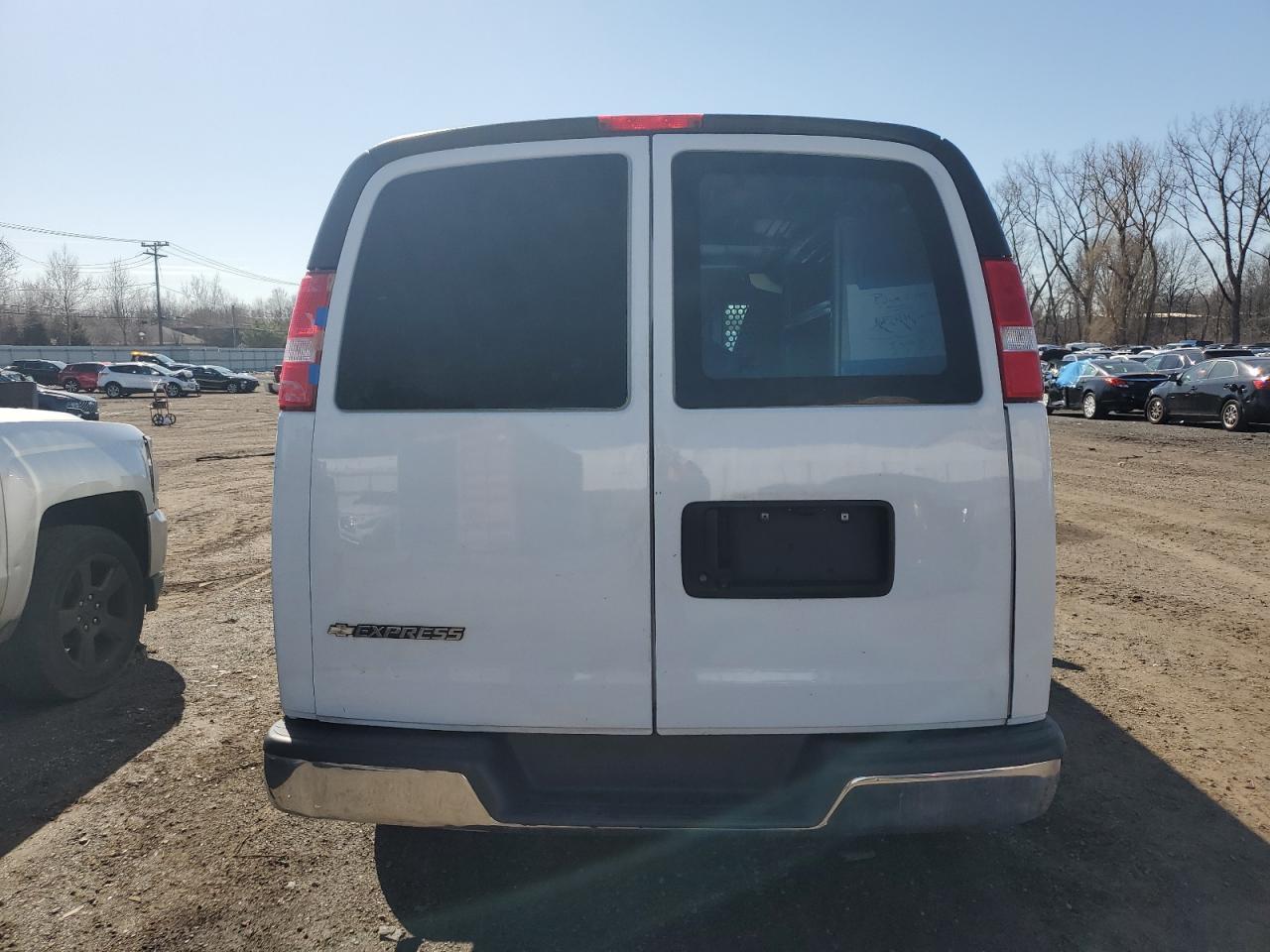 2018 CHEVROLET EXPRESS G2 - Image 6