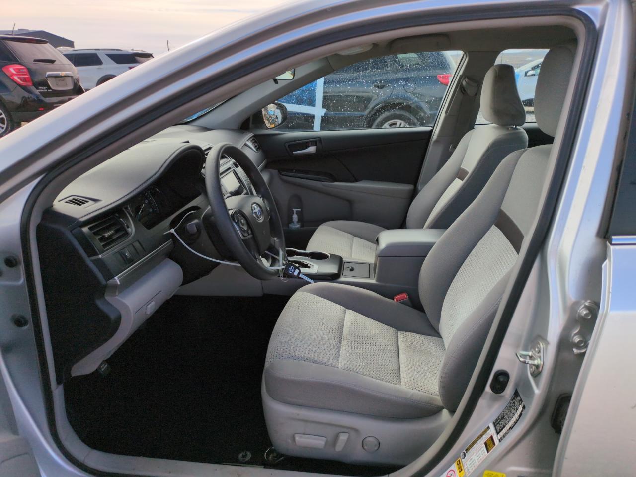 2014 TOYOTA CAMRY L - Фото 7