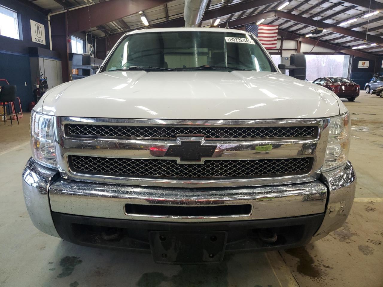 2013 CHEVROLET SILVERADO - Image 5