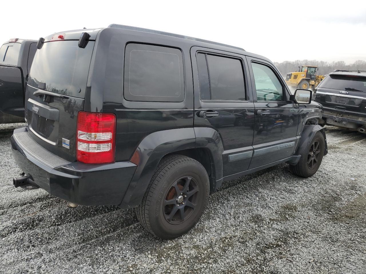 2010 JEEP LIBERTY SP - Фото 3