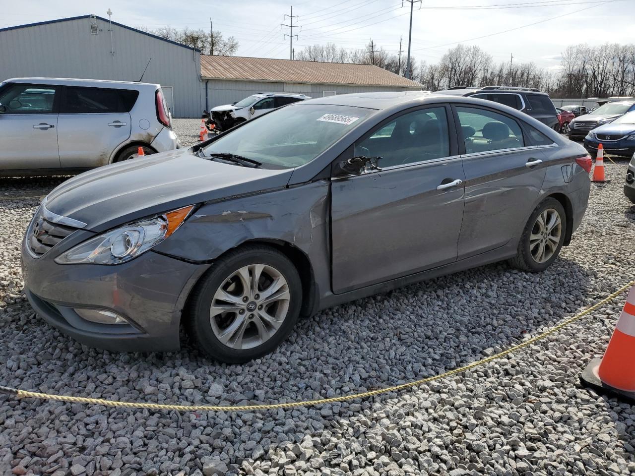 2013 HYUNDAI SONATA SE