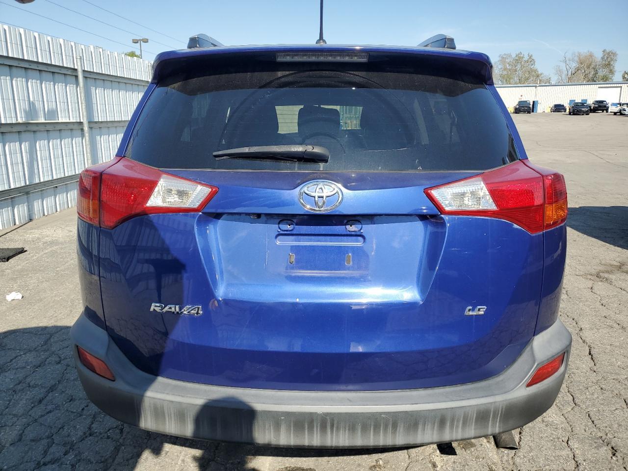 2014 TOYOTA RAV4 LE - Image 6