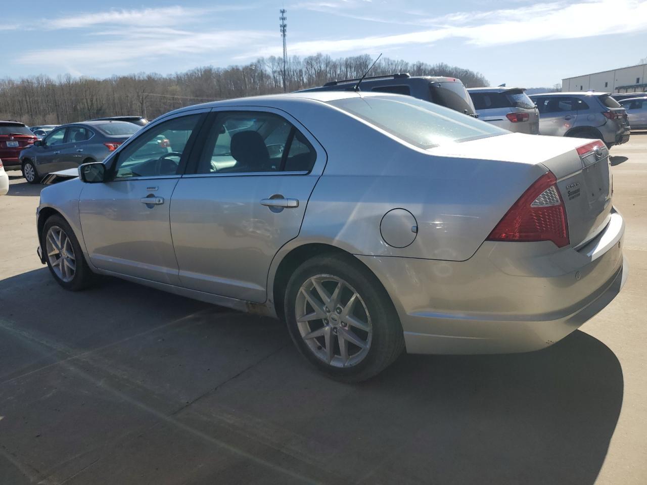 2011 FORD FUSION SEL - Image 2