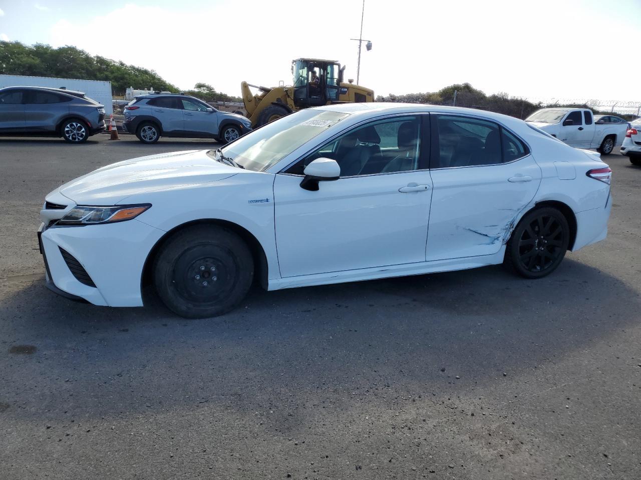 2020 TOYOTA CAMRY SE