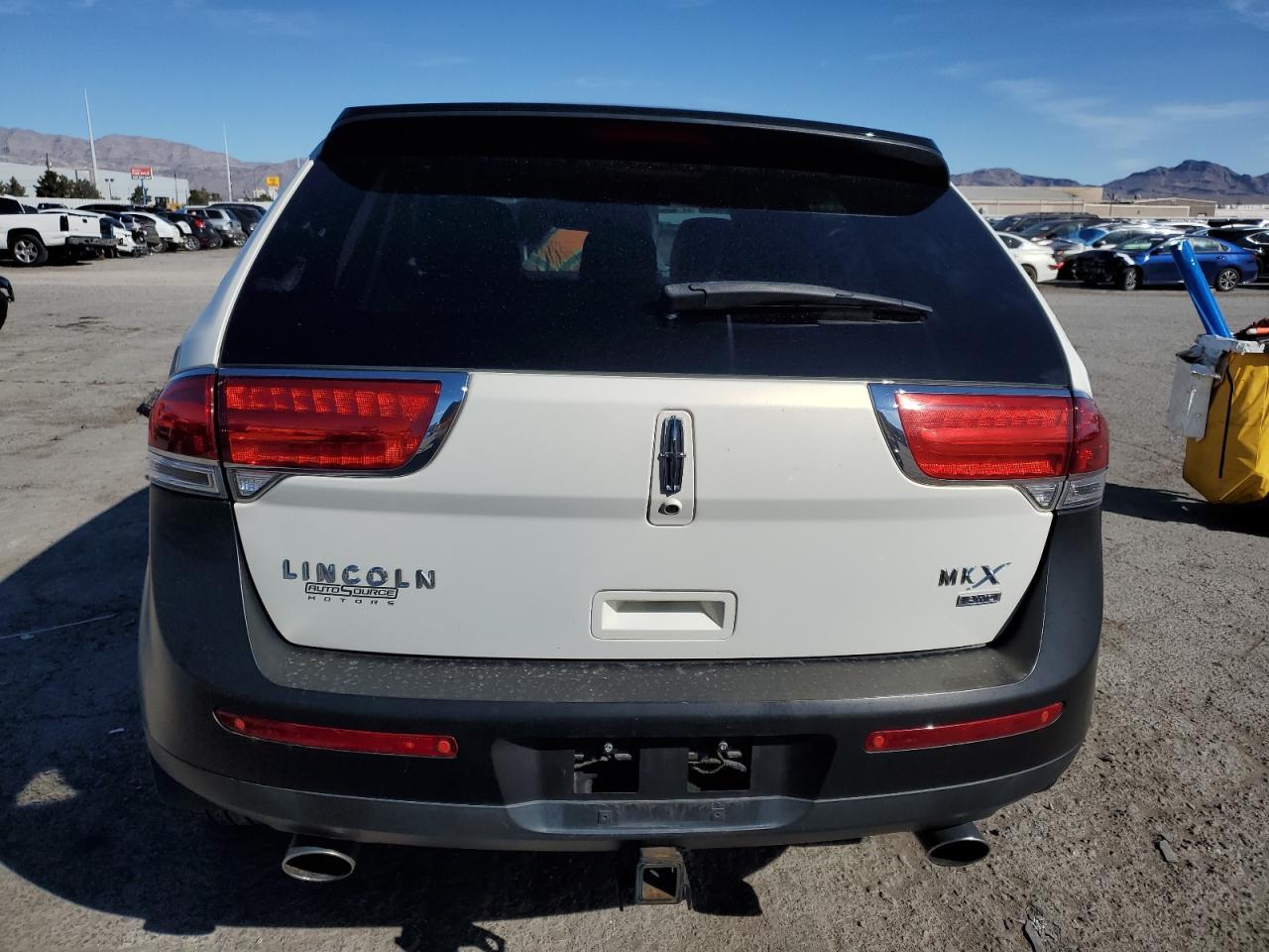 2013 LINCOLN MKX - Image 6