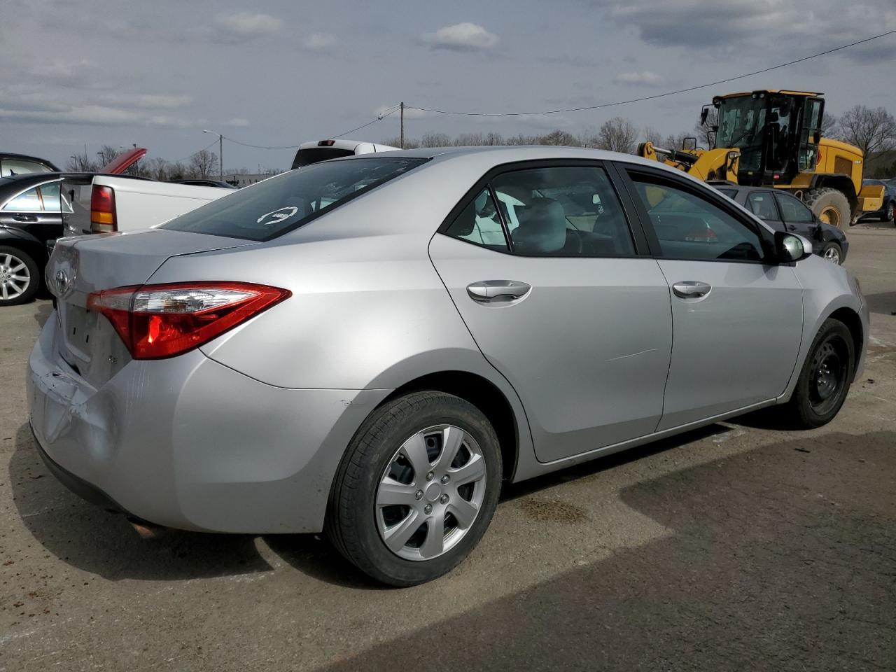 2014 TOYOTA COROLLA L - Фото 3