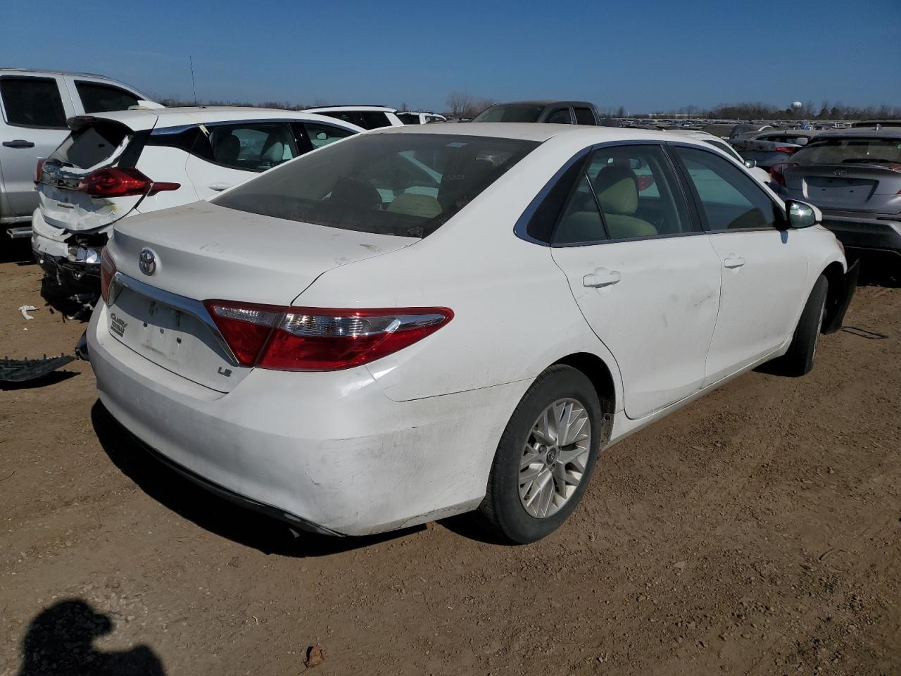 2017 TOYOTA CAMRY LE - Image 3