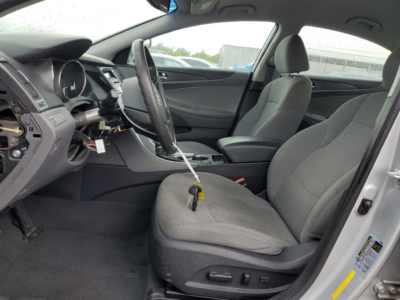 2013 HYUNDAI SONATA GLS - Фото 7