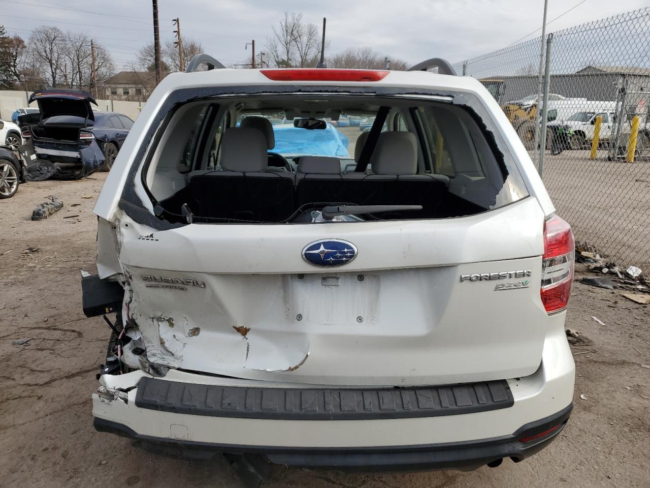2015 SUBARU FORESTER 2 - Фото 6