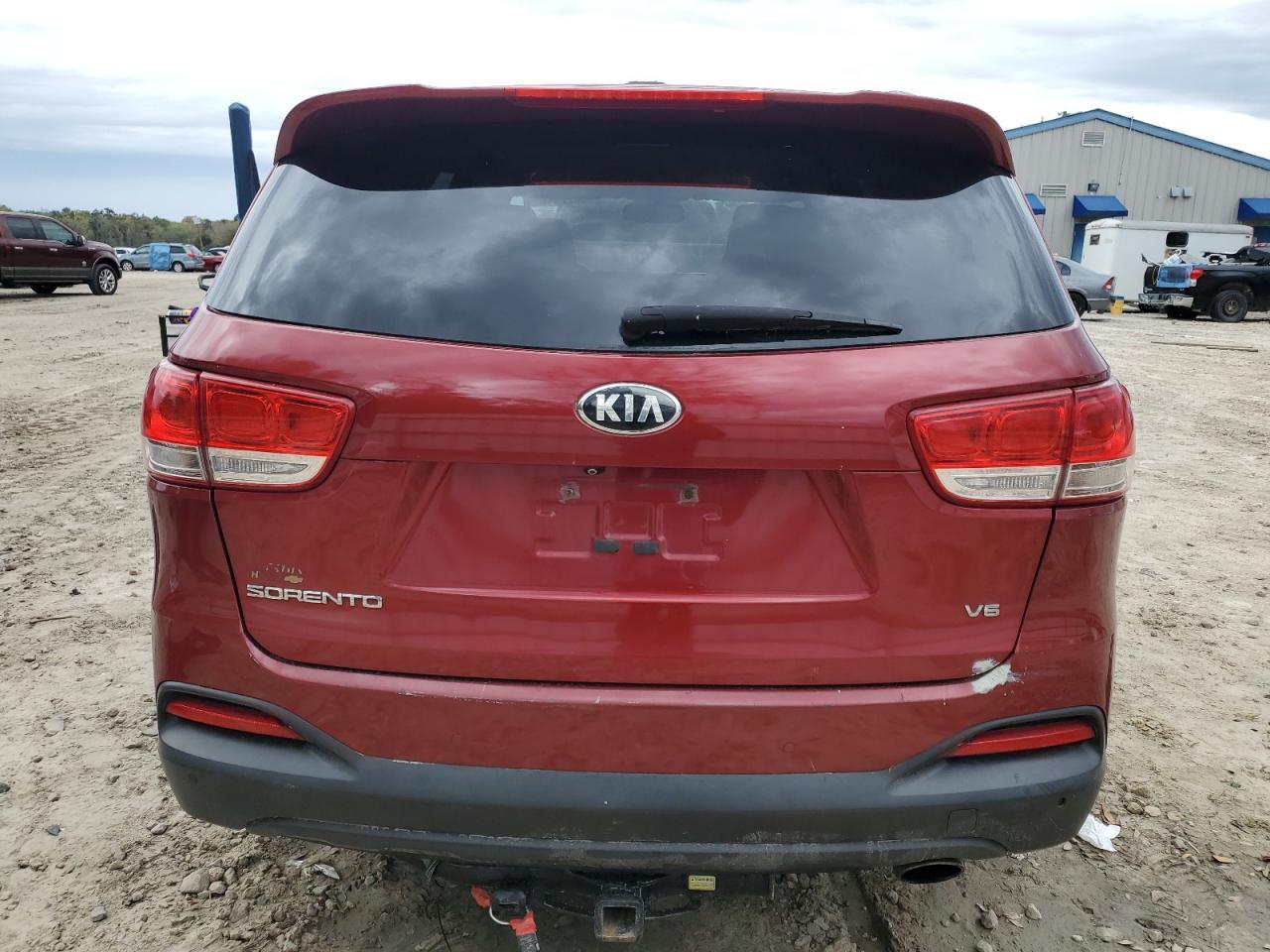 2016 KIA SORENTO LX - Image 6