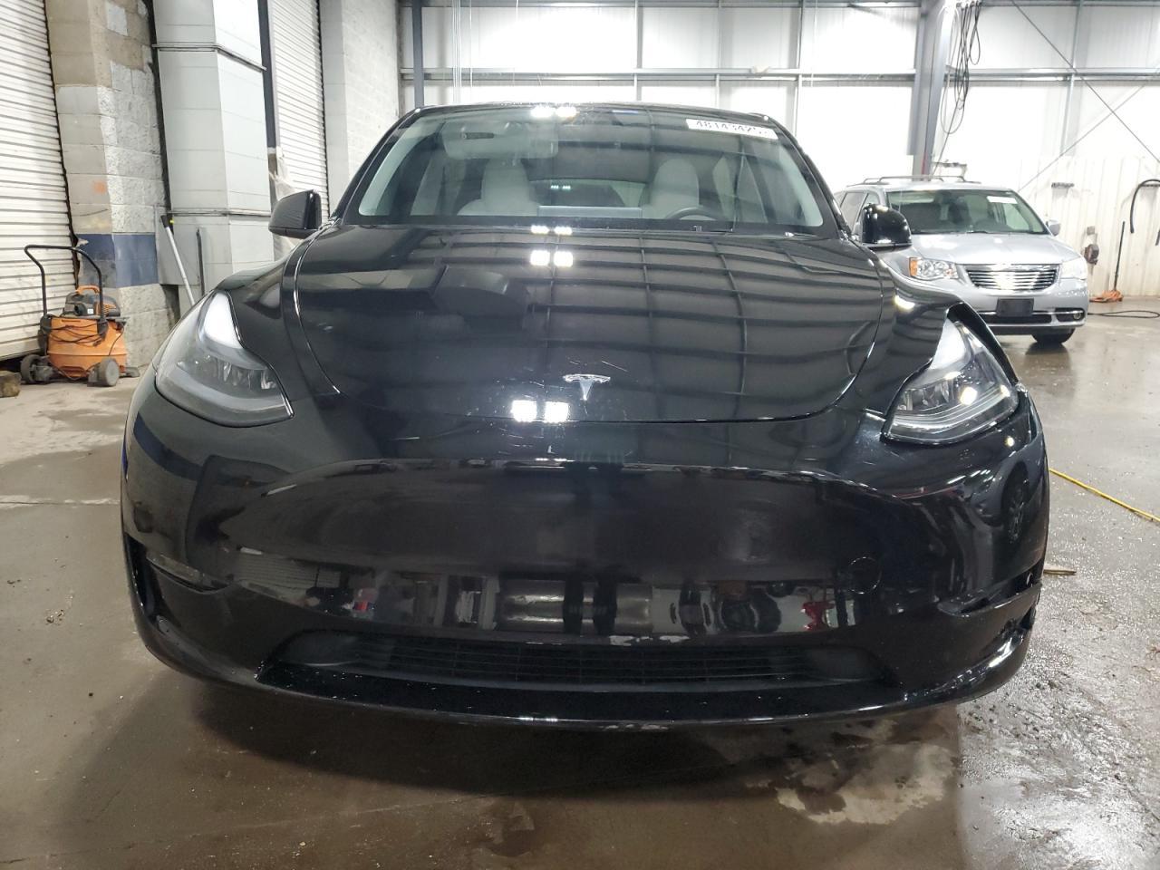 2023 TESLA MODEL Y - Фото 5