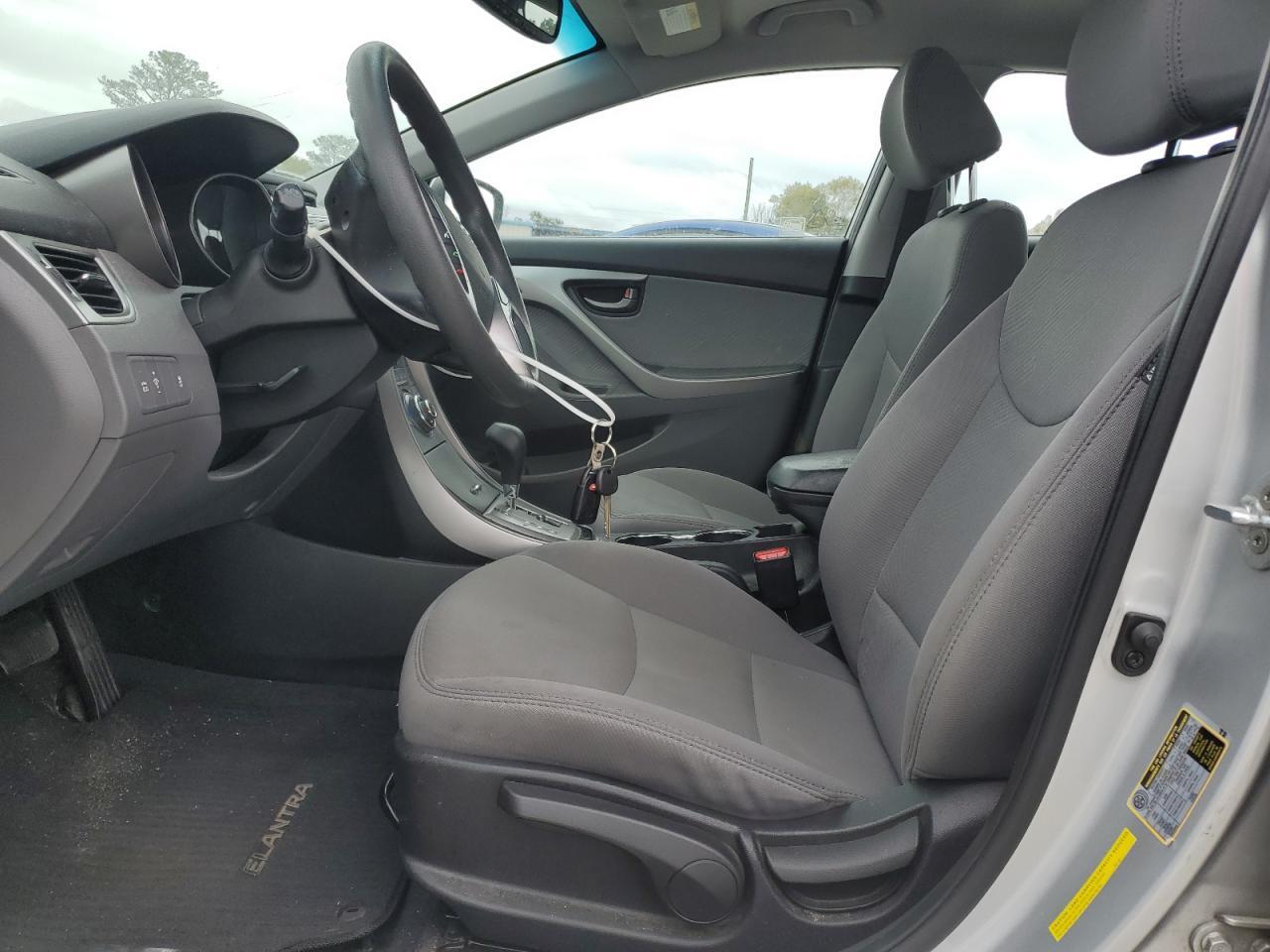 2013 HYUNDAI ELANTRA GL - Image 7