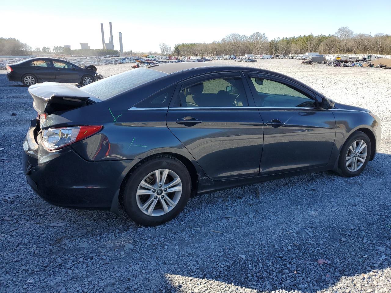 2013 HYUNDAI SONATA GLS - Image 3