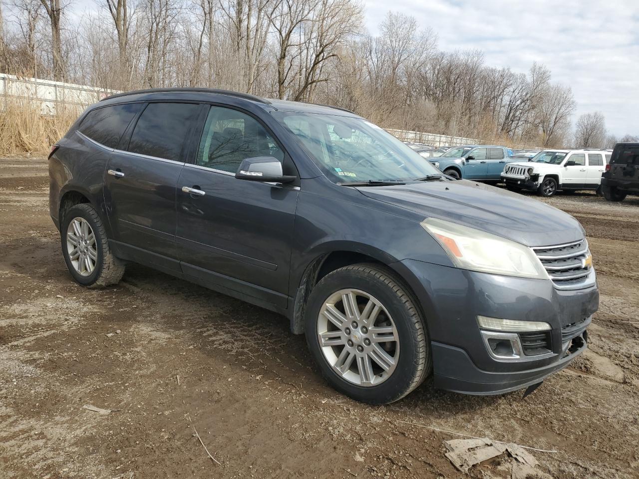 2014 CHEVROLET TRAVERSE L - Image 4