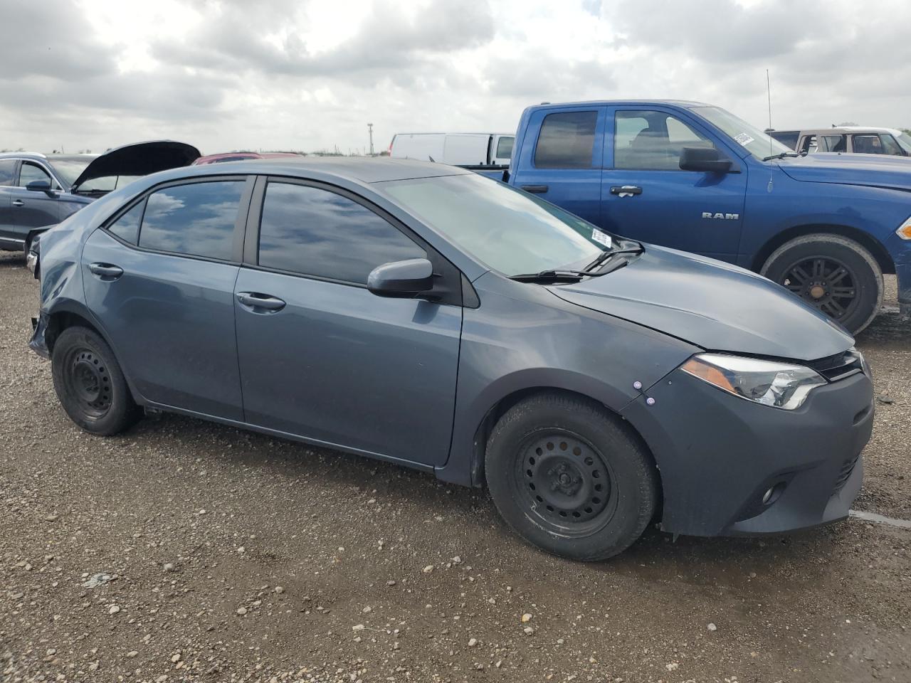 2014 TOYOTA COROLLA L - Image 4