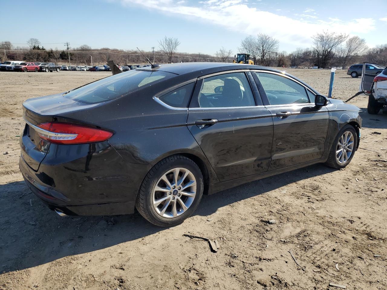 2017 FORD FUSION SE - Фото 3