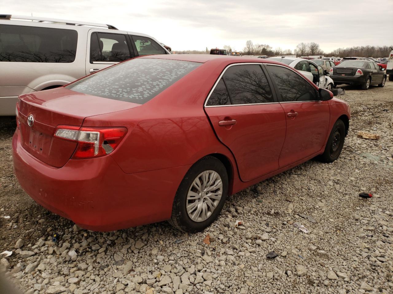 2012 TOYOTA CAMRY BASE - Фото 3