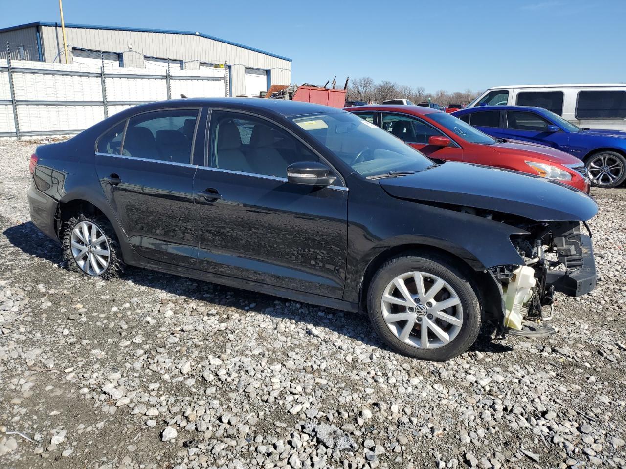 2014 VOLKSWAGEN JETTA SE - Image 4