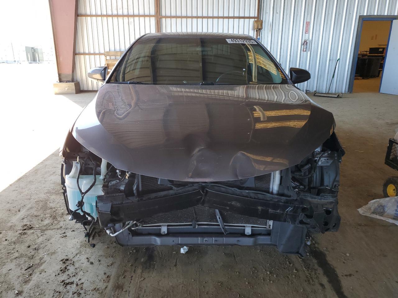 2017 TOYOTA CAMRY LE - Фото 5