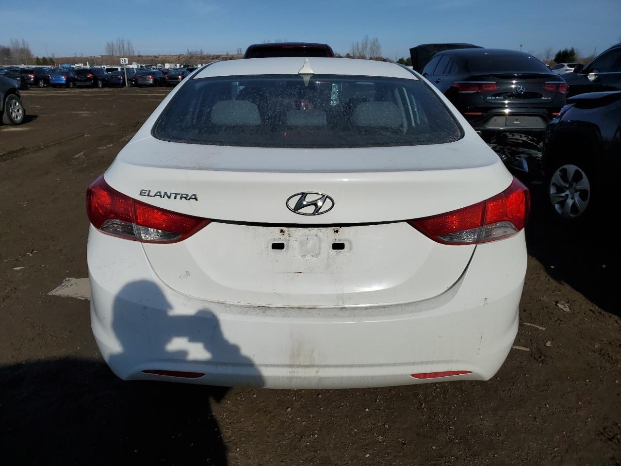 2013 HYUNDAI ELANTRA GL - Image 6