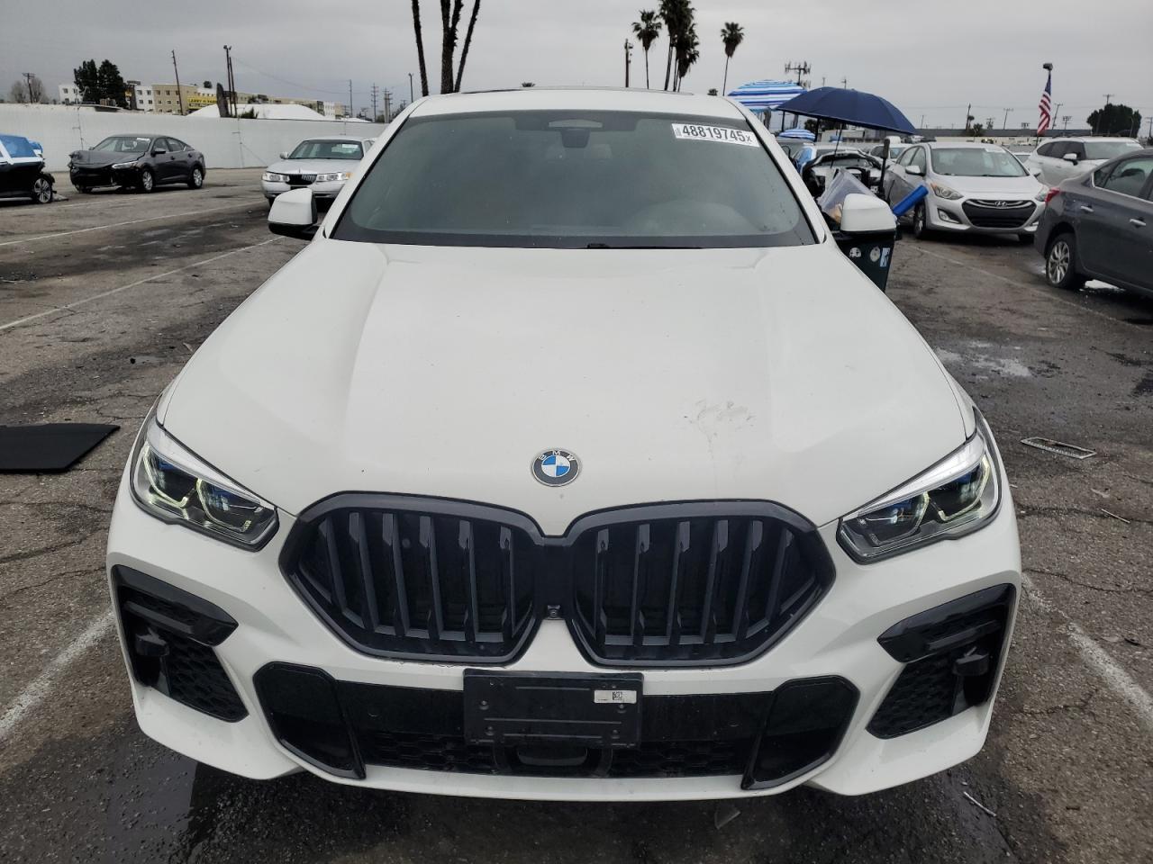 2022 BMW X6 XDRIVE4 - Фото 5