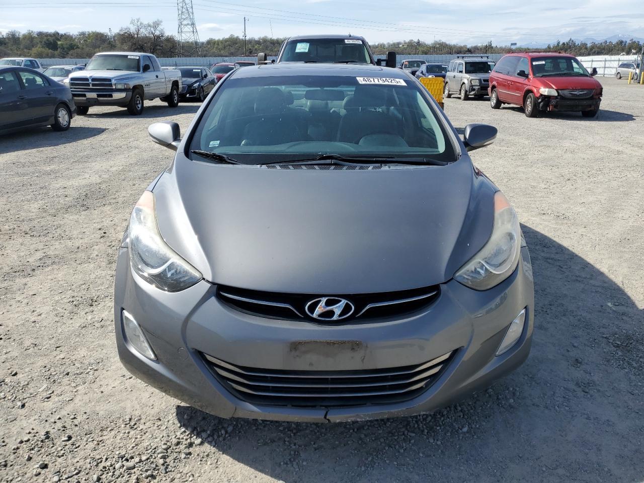 2011 HYUNDAI ELANTRA GL - Image 5