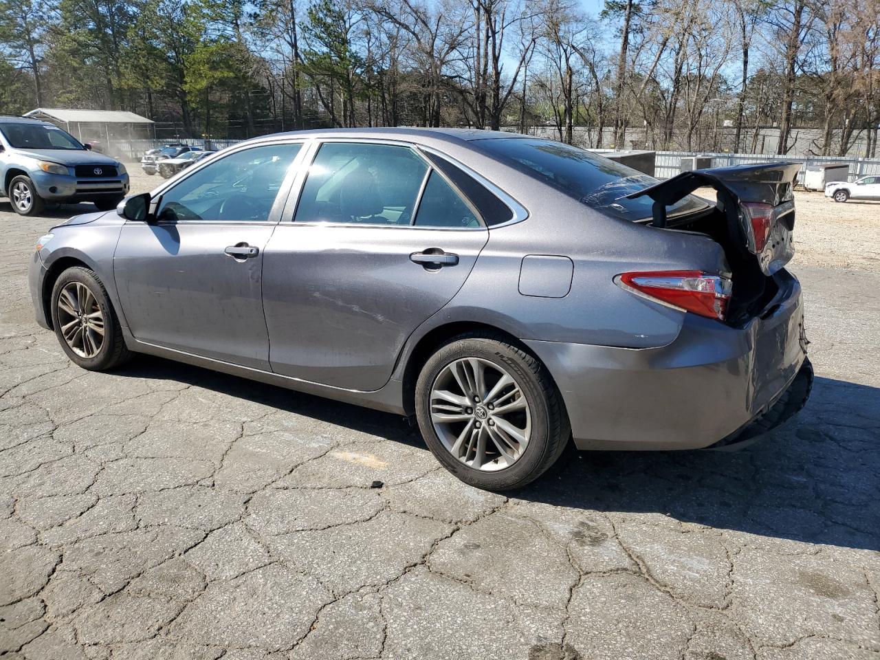 2016 TOYOTA CAMRY LE - Фото 2