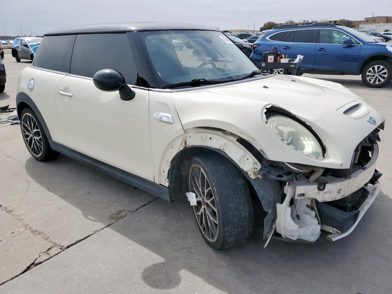2017 MINI COOPER S - Image 4