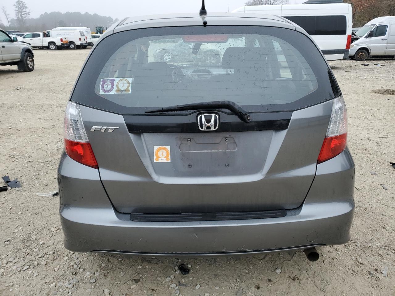 2013 HONDA FIT - Фото 6