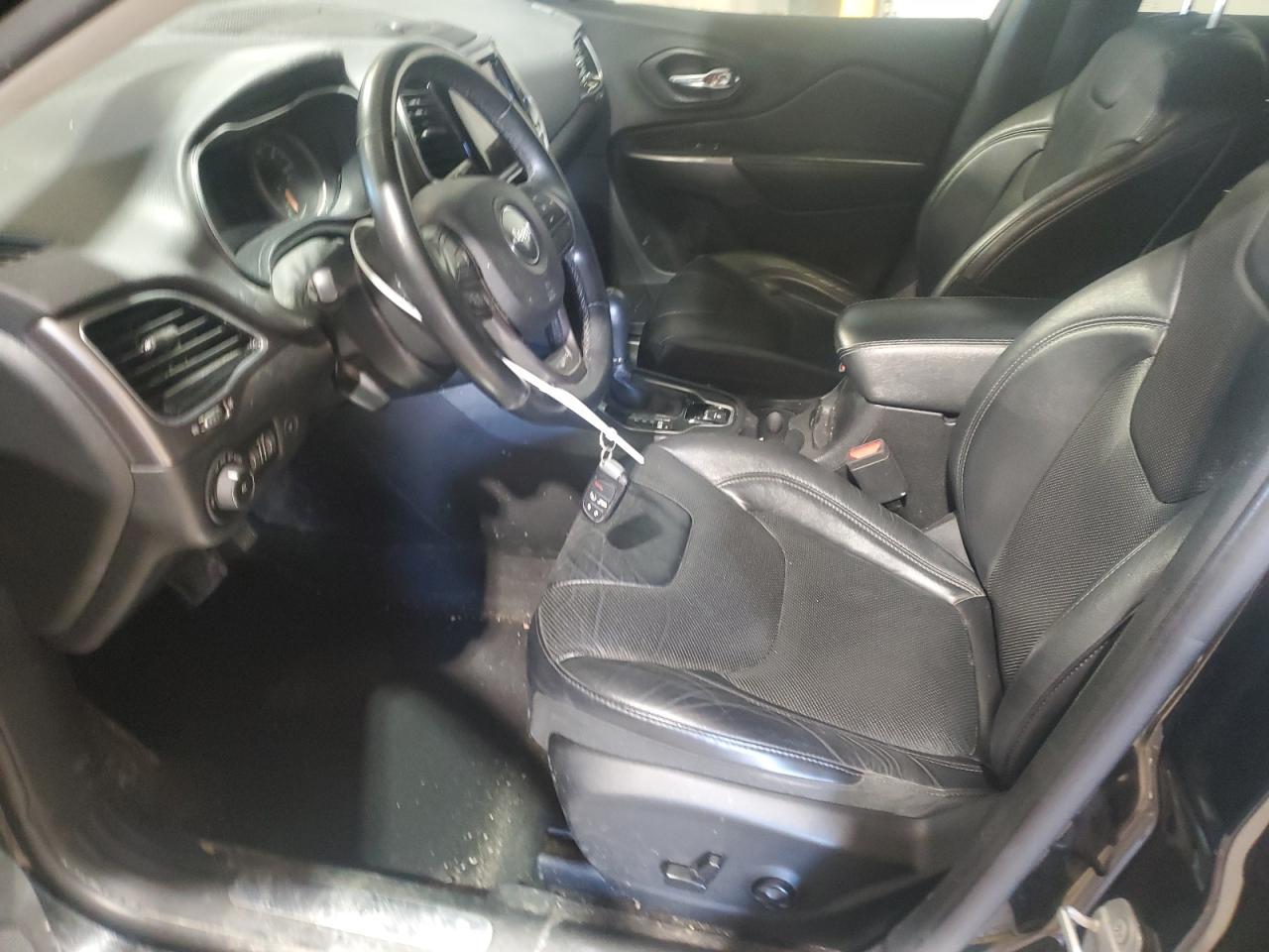 2019 JEEP CHEROKEE L - Image 7