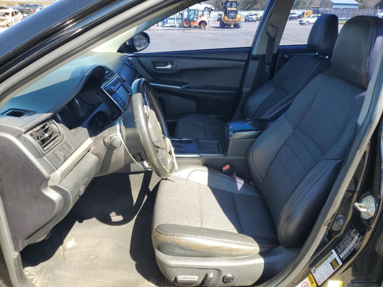 2015 TOYOTA CAMRY LE - Image 7