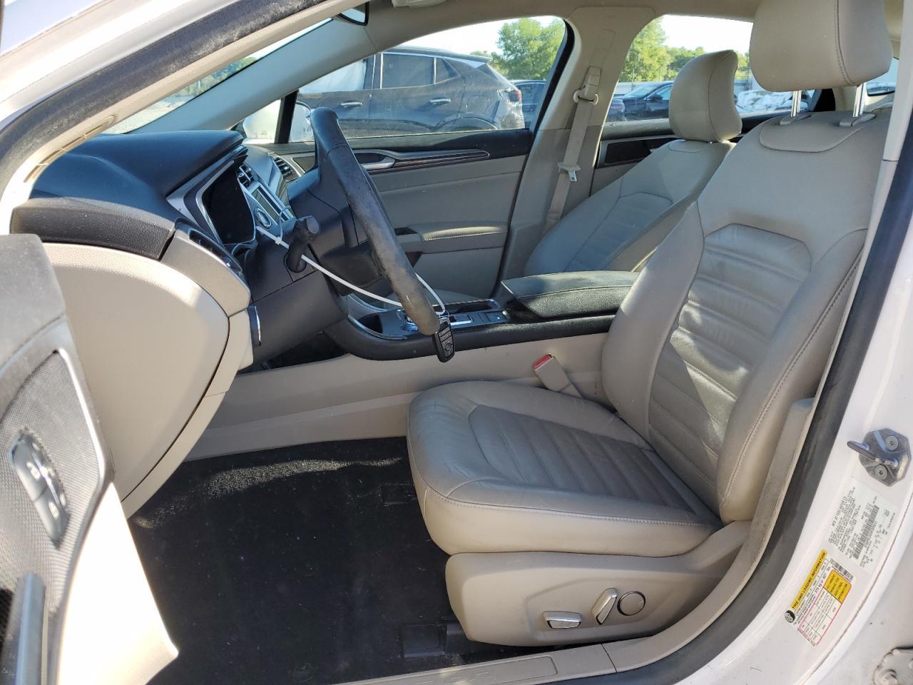 2017 FORD FUSION SE - Фото 7