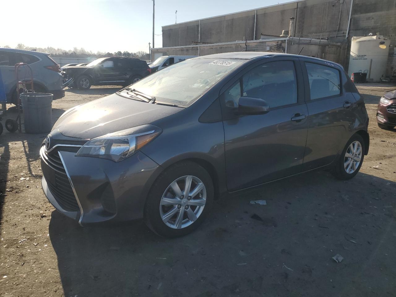 2017 TOYOTA YARIS L