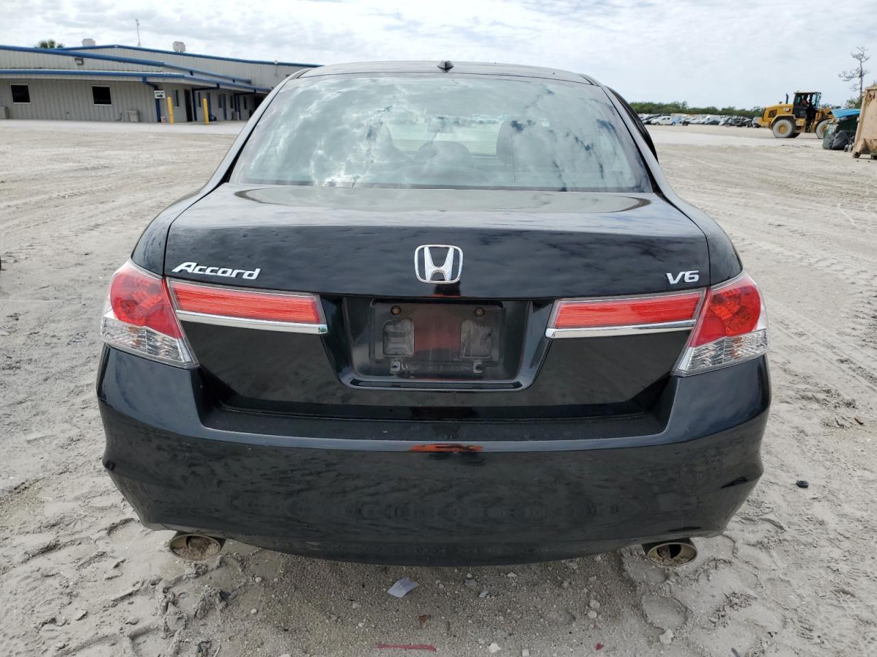 2012 HONDA ACCORD EXL - Image 6