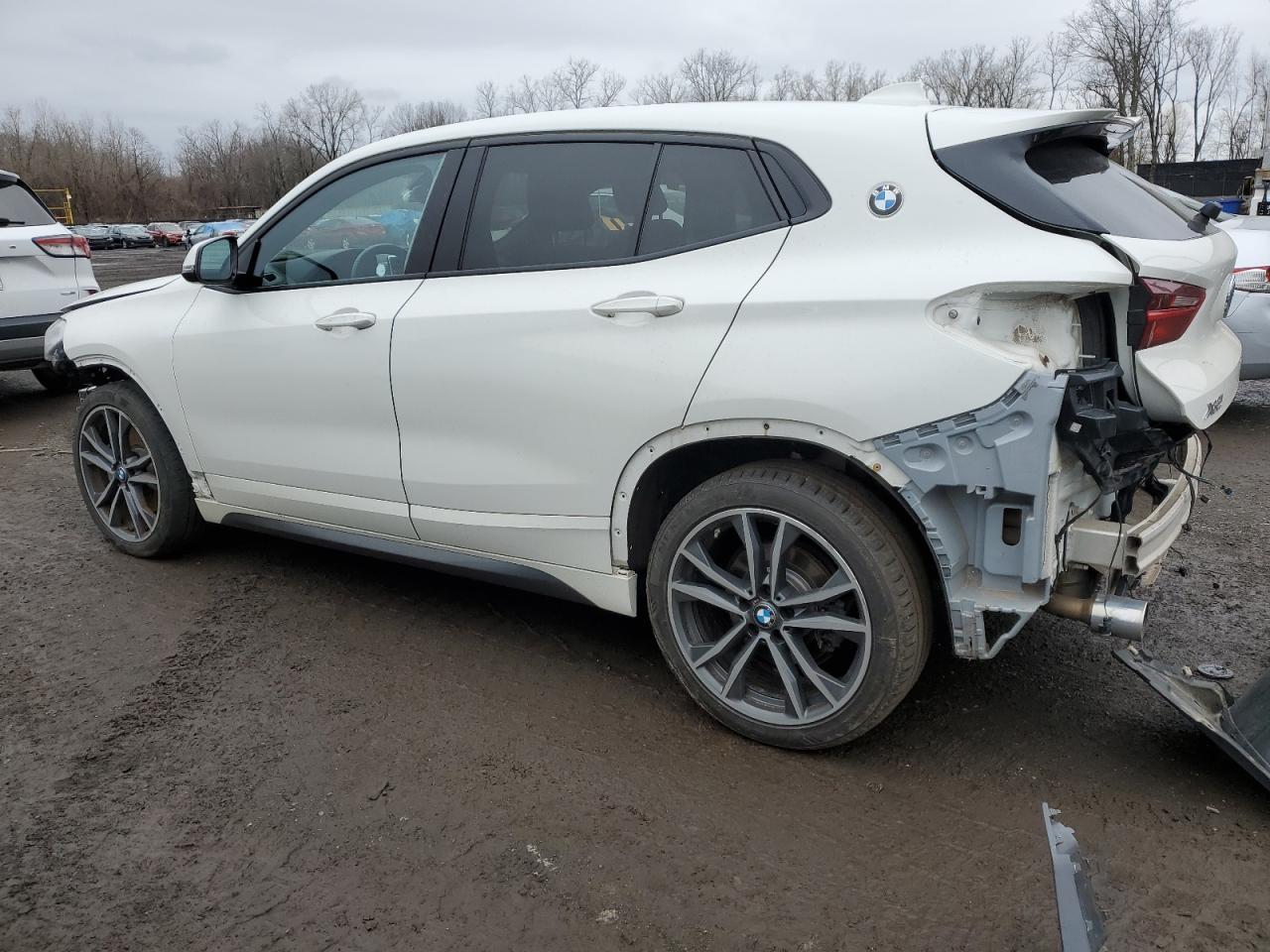 2022 BMW X2 XDRIVE2 - Фото 2