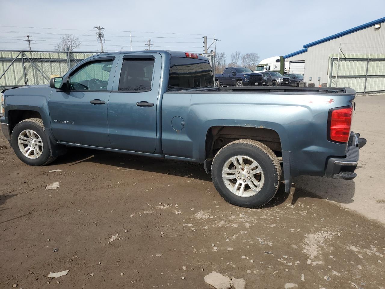 2014 CHEVROLET SILVERADO - Фото 2