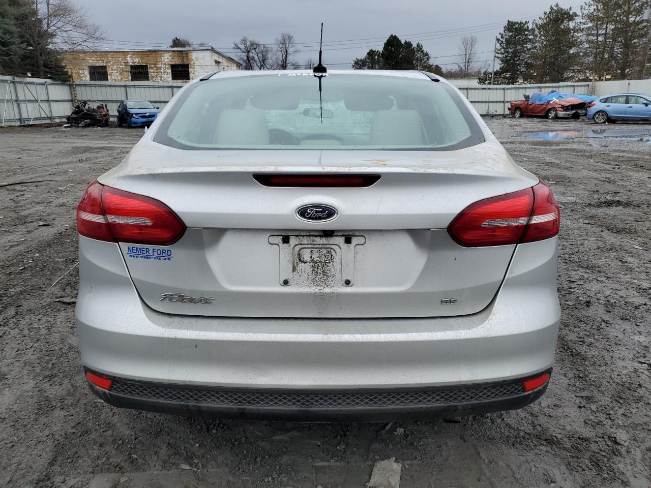 2018 FORD FOCUS SE - Image 6