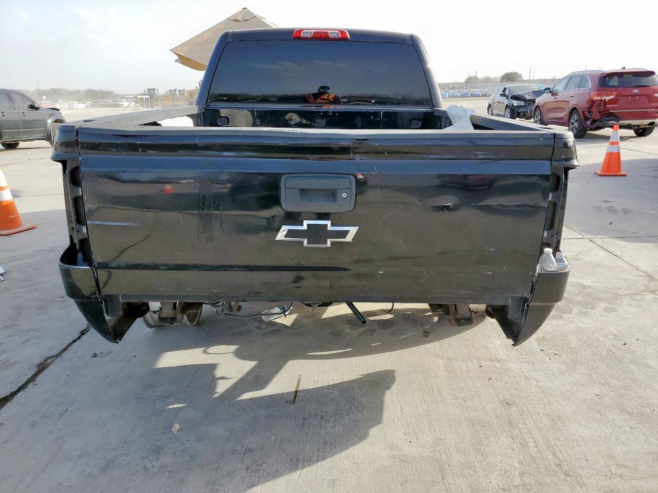 2016 CHEVROLET SILVERADO - Image 6