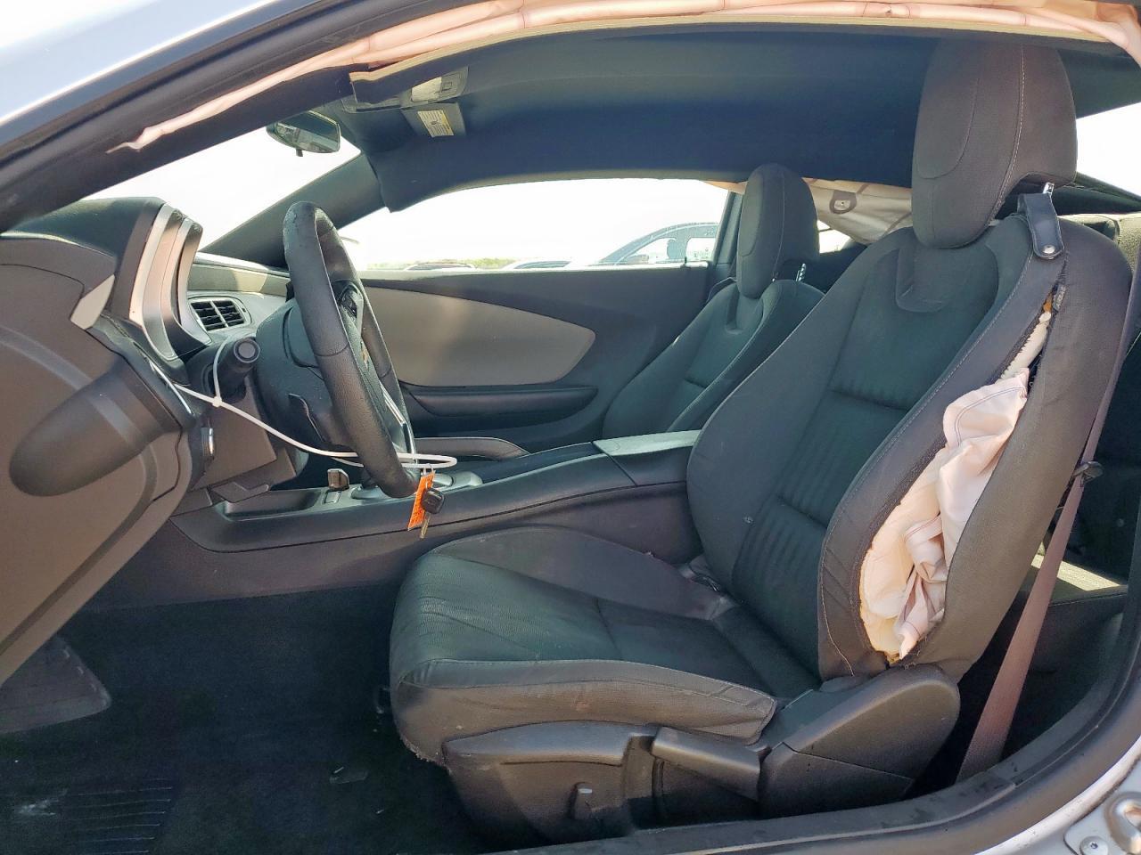 2014 CHEVROLET CAMARO LS - Image 7