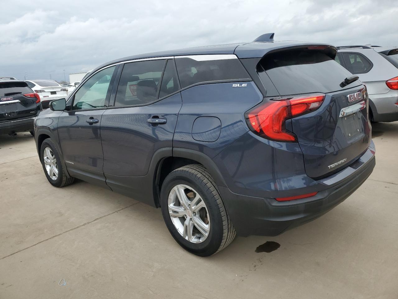 2018 GMC TERRAIN SL - Image 2
