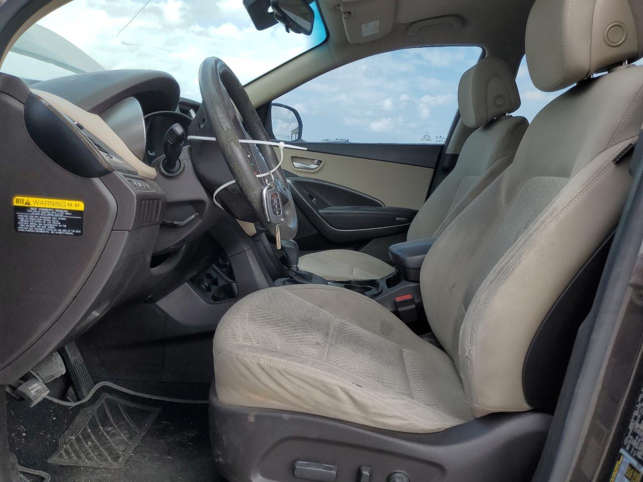 2017 HYUNDAI SANTA FE S - Image 7