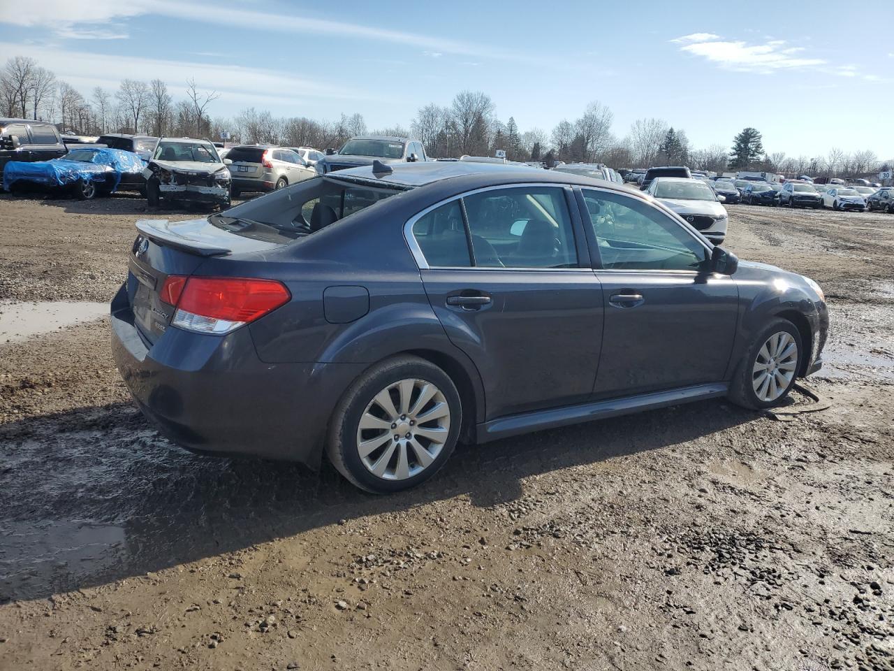 2011 SUBARU LEGACY 2.5 - Фото 3