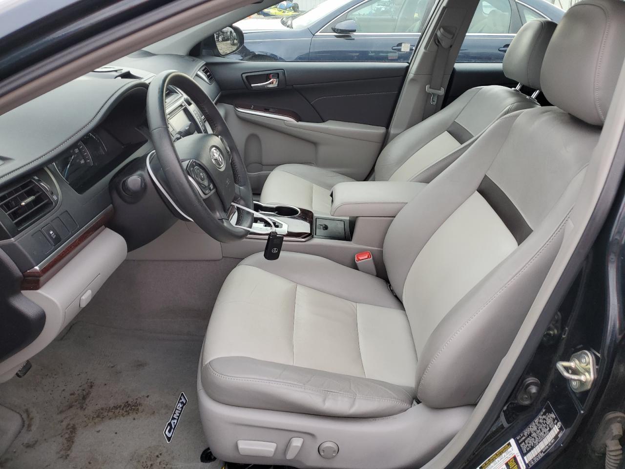 2014 TOYOTA CAMRY L - Image 7