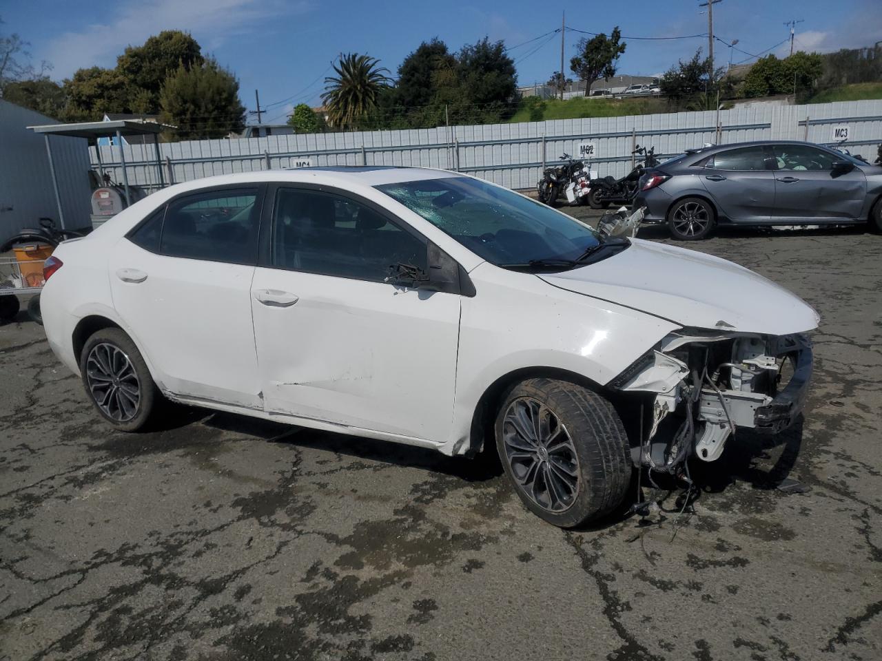 2014 TOYOTA COROLLA L - Image 4