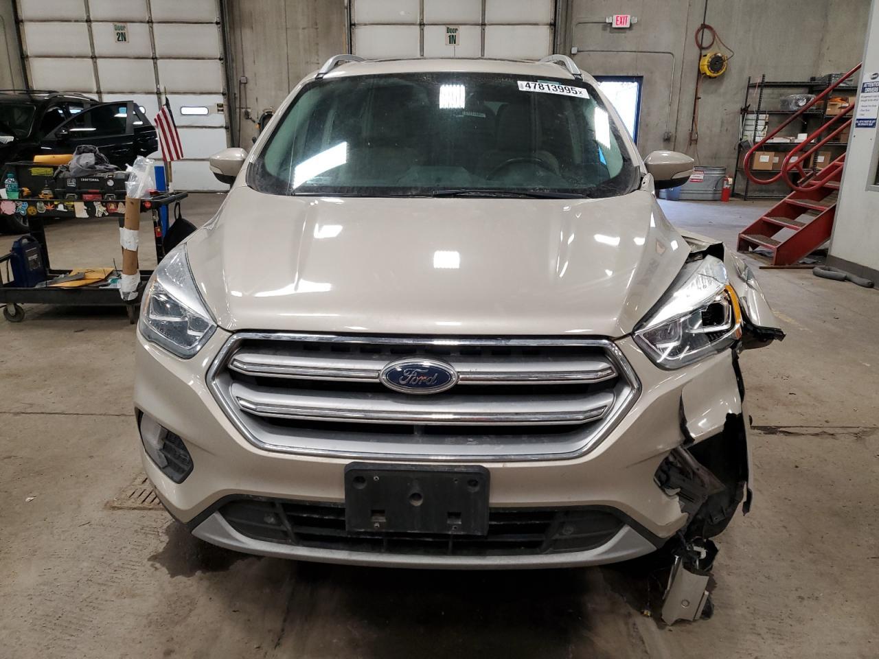 2017 FORD ESCAPE TIT - Image 5