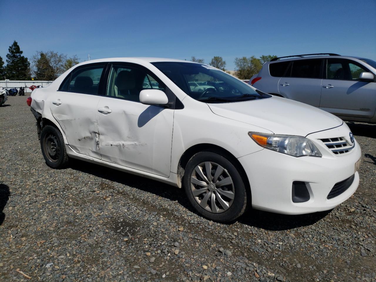 2013 TOYOTA COROLLA BA - Image 4
