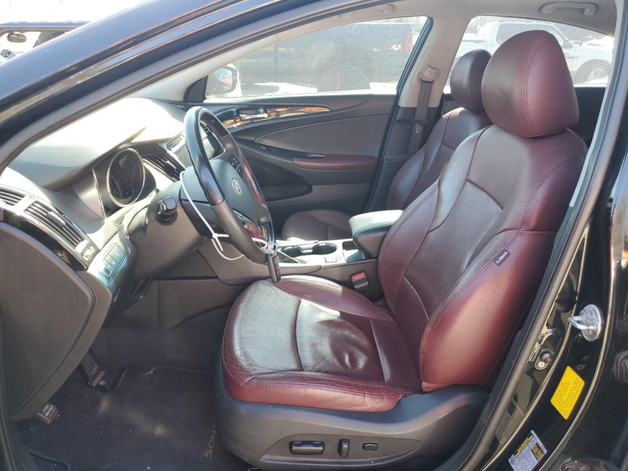 2011 HYUNDAI SONATA SE - Image 7