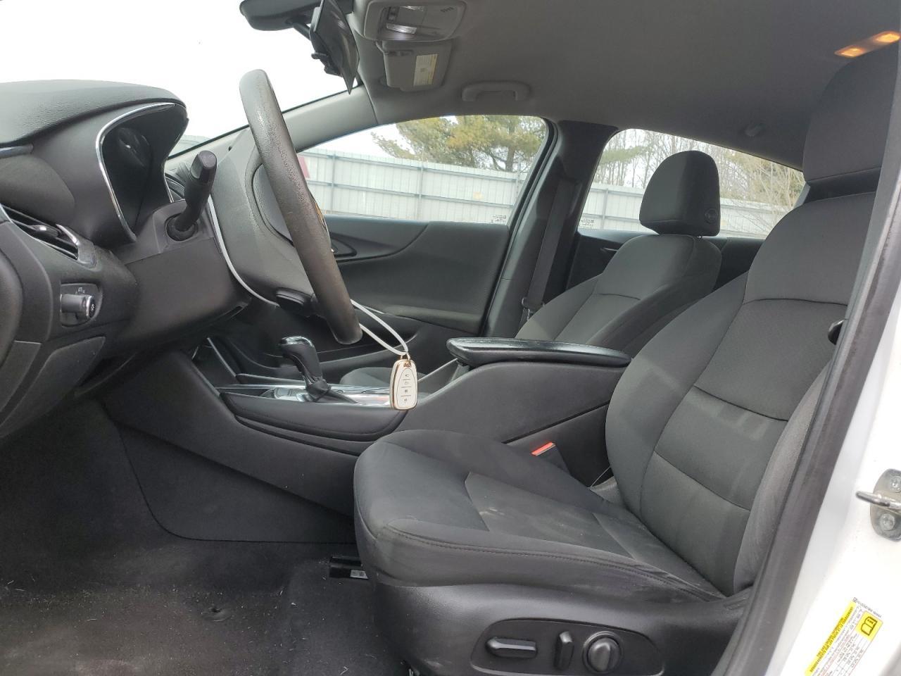 2017 CHEVROLET MALIBU LT - Image 7