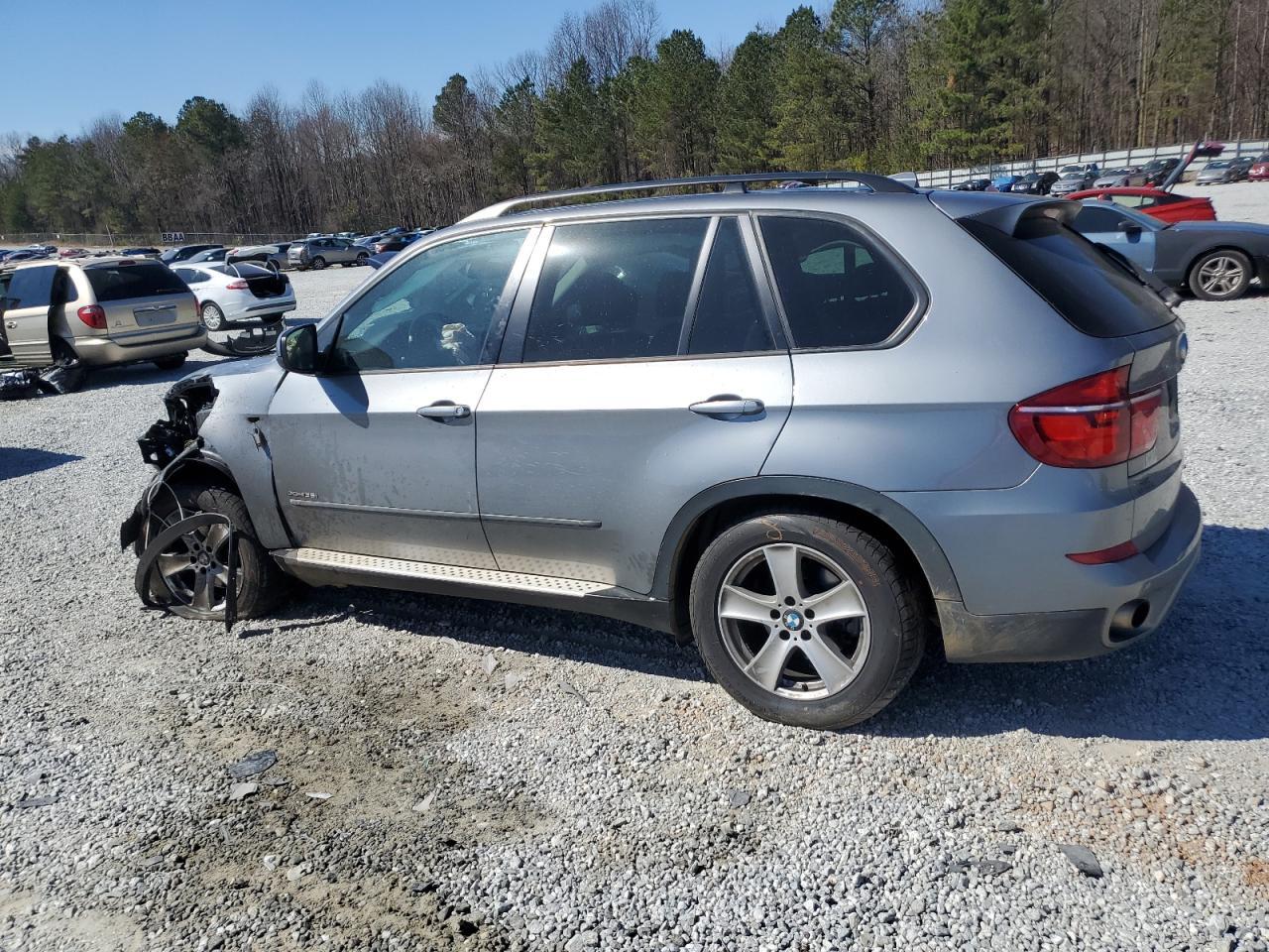2012 BMW X5 XDRIVE3 - Фото 2
